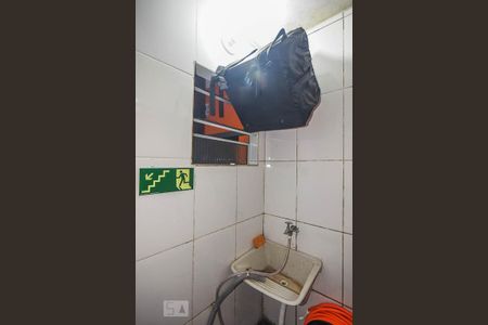 Casa à venda com 147m², 3 quartos e sem vaga Casa à venda com 147m², 3 quartos e sem vagaÁrea de serviço