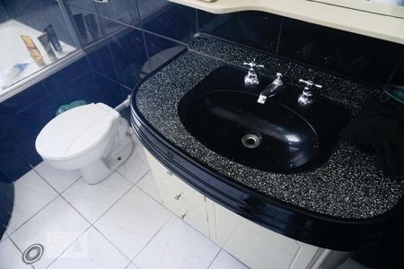 Casa para alugar com 200m², 3 quartos e 1 vagaBanheiro da Suíte