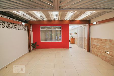 Casa para alugar com 125m², 2 quartos e 2 vagas Casa para alugar com 125m², 2 quartos e 2 vagasGaragem