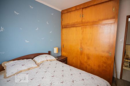 Casa para alugar com 125m², 2 quartos e 2 vagas Casa para alugar com 125m², 2 quartos e 2 vagasQuarto 1