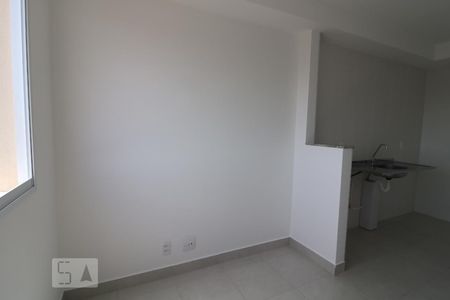 Sala de apartamento para alugar com 1 quarto, 27m² em Jardim Adutora, São Paulo