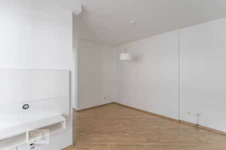 Sala de apartamento à venda com 3 quartos, 60m² em Vila Pompéia, São Paulo