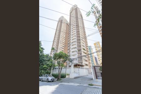 Apartamento à venda com 60m², 3 quartos e 1 vagaFachada