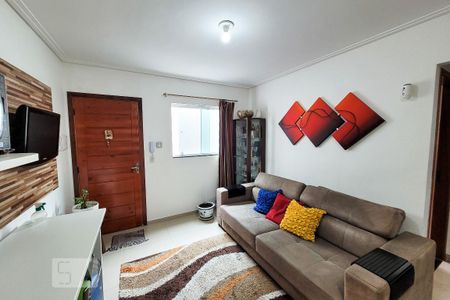 Sala de casa de condomínio para alugar com 2 quartos, 60m² em Vila Santa Isabel, São Paulo