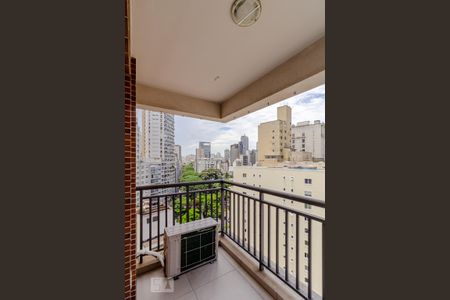 Apartamento para alugar com 45m², 1 quarto e 1 vagaVaranda