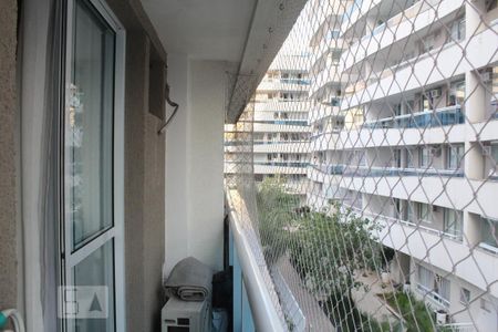 Apartamento à venda com 92m², 3 quartos e 2 vagasVaranda - Suíte 1