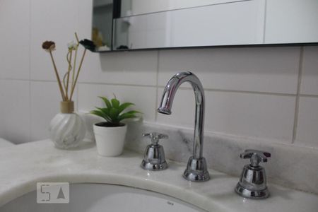 Apartamento à venda com 92m², 3 quartos e 2 vagasBanheiro - Suíte Canadense 2