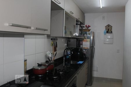 Apartamento à venda com 92m², 3 quartos e 2 vagasCozinha