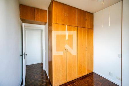 Apartamento à venda com 146m², 3 quartos e 2 vagasQuarto 02