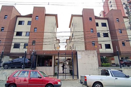 Fachada de apartamento à venda com 3 quartos, 69m² em Jardim Tupanci, Barueri