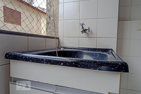 Detalhe Lavanderia de apartamento à venda com 3 quartos, 69m² em Jardim Tupanci, Barueri