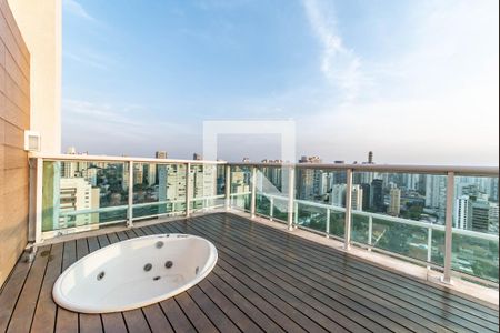 Apartamento para alugar com 135m², 1 quarto e 1 vagaSpa - Deck