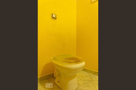 Casa para alugar com 1240m², 5 quartos e 8 vagasLavabo