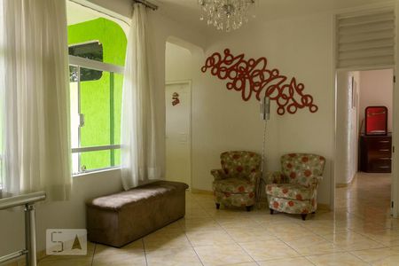 Casa para alugar com 1240m², 5 quartos e 8 vagasSegundo Andar 