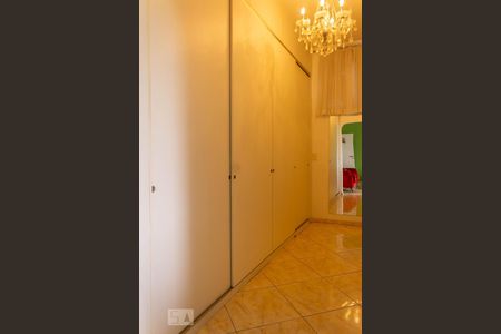 Casa para alugar com 1240m², 5 quartos e 8 vagasSuíte 1