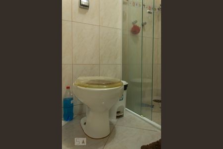 Casa para alugar com 1240m², 5 quartos e 8 vagasBanheiro da Suíte 3