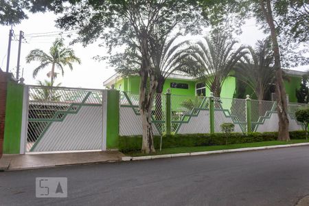 Casa para alugar com 1240m², 5 quartos e 8 vagasFachada 