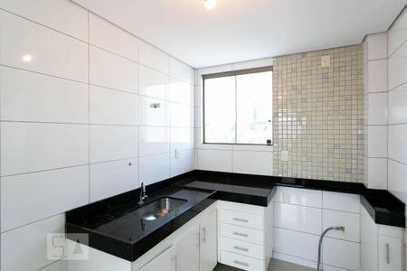 Cozinha de apartamento à venda com 3 quartos, 90m² em Santa Branca, Belo Horizonte