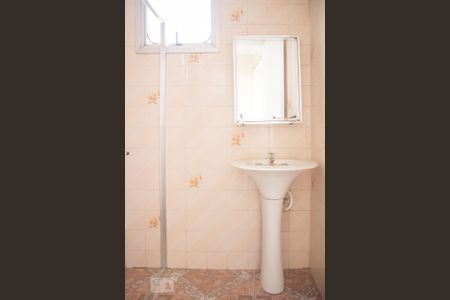 Banheiro de apartamento para alugar com 1 quarto, 50m² em Rudge Ramos, São Bernardo do Campo
