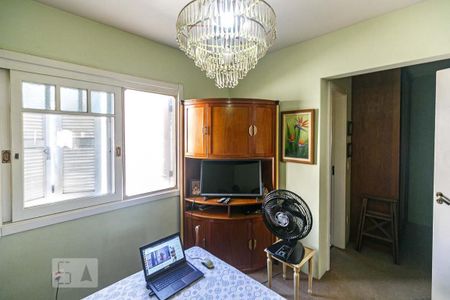 Casa de condomínio à venda com 190m², 3 quartos e 2 vagas Casa de condomínio à venda com 190m², 3 quartos e 2 vagasQuarto 3