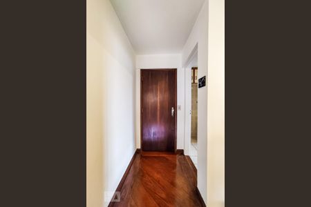 Hall de Entrada de apartamento para alugar com 2 quartos, 68m² em Vila Progredior, São Paulo
