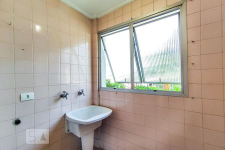 Apartamento para alugar com 68m², 3 quartos e 1 vagaÁrea de Serviço