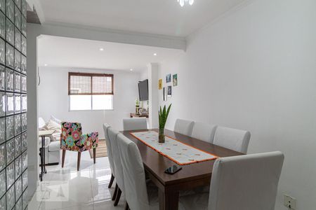 Sala de casa de condomínio à venda com 3 quartos, 125m² em Conceição, Osasco