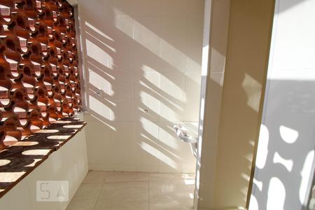 Apartamento à venda com 80m², 2 quartos e 2 vagasÁrea de Serviço