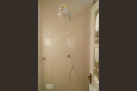 Apartamento à venda com 80m², 2 quartos e 2 vagasBanheiro de Serviço