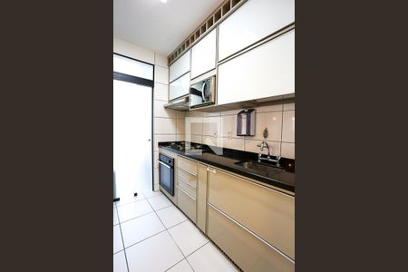 Apartamento à venda com 91m², 2 quartos e 2 vagasCozinha