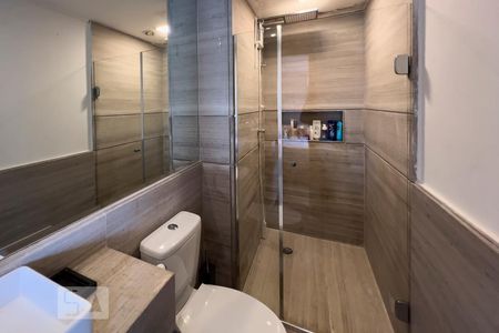 Studio para alugar com 35m², 1 quarto e 1 vaga Studio para alugar com 35m², 1 quarto e 1 vagaBanheiro da Suíte