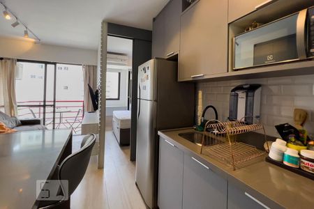 Studio para alugar com 35m², 1 quarto e 1 vaga Studio para alugar com 35m², 1 quarto e 1 vagaCozinha