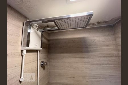 Studio para alugar com 35m², 1 quarto e 1 vaga Studio para alugar com 35m², 1 quarto e 1 vagaBanheiro da Suíte