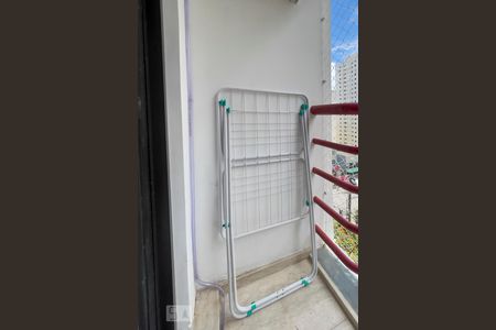 Sacada de kitnet/studio para alugar com 1 quarto, 35m² em Moema, São Paulo