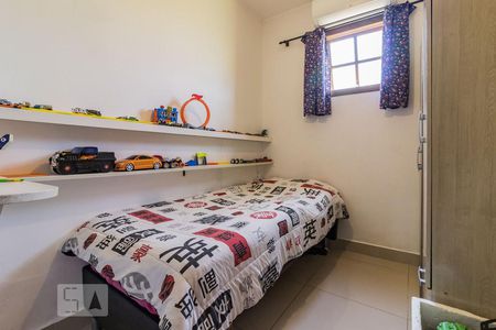 Casa para alugar com 80m², 3 quartos e 5 vagasDormitório3