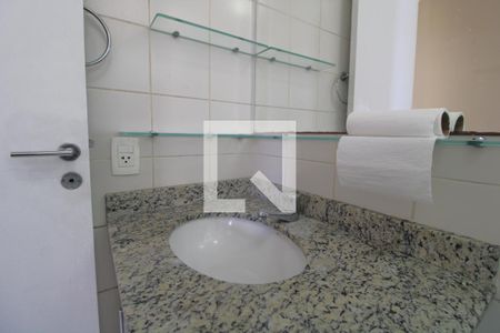 Apartamento à venda com 60m², 2 quartos e 1 vagaPia do banheiro