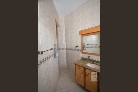 Apartamento à venda com 70m², 2 quartos e sem vagaBanheiro