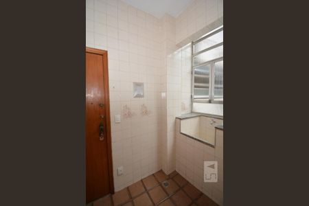 Apartamento à venda com 70m², 2 quartos e sem vagaÁrea de Serviço