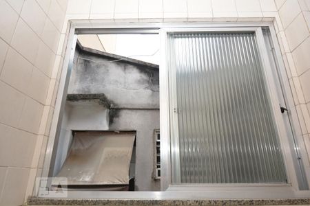 Apartamento à venda com 70m², 2 quartos e sem vagaCozinha