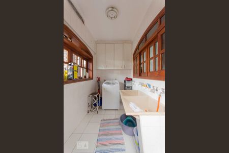 Casa à venda com 262m², 3 quartos e 4 vagasÁrea de Serviço