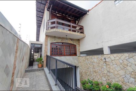 Casa à venda com 262m², 3 quartos e 4 vagasEntrada