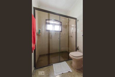 Casa à venda com 262m², 3 quartos e 4 vagasBanheiro