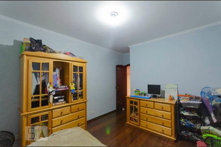 Casa à venda com 262m², 3 quartos e 4 vagasQuarto 2