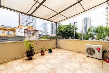 Casa à venda com 100m², 2 quartos e 1 vaga2o. Andar - Varanda do Quarto 2