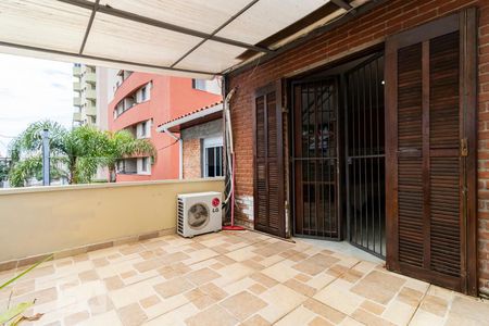 Casa à venda com 100m², 2 quartos e 1 vaga2o. Andar - Varanda do Quarto 2