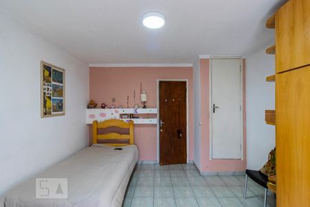 Casa à venda com 100m², 2 quartos e 1 vaga2o. Andar - Quarto 2