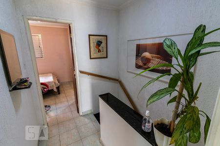 Casa à venda com 100m², 2 quartos e 1 vaga2o. Andar - Corredor