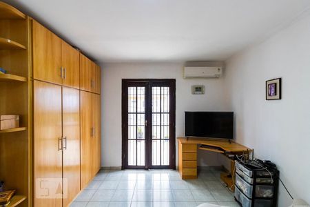 Casa à venda com 100m², 2 quartos e 1 vaga2o. Andar - Quarto 2