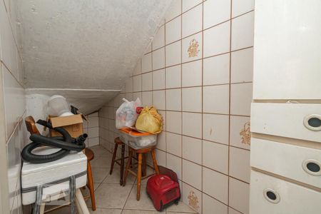 Casa à venda com 170m², 2 quartos e 4 vagasDespensa