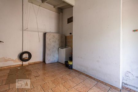 Casa à venda com 170m², 2 quartos e 4 vagasGaragem